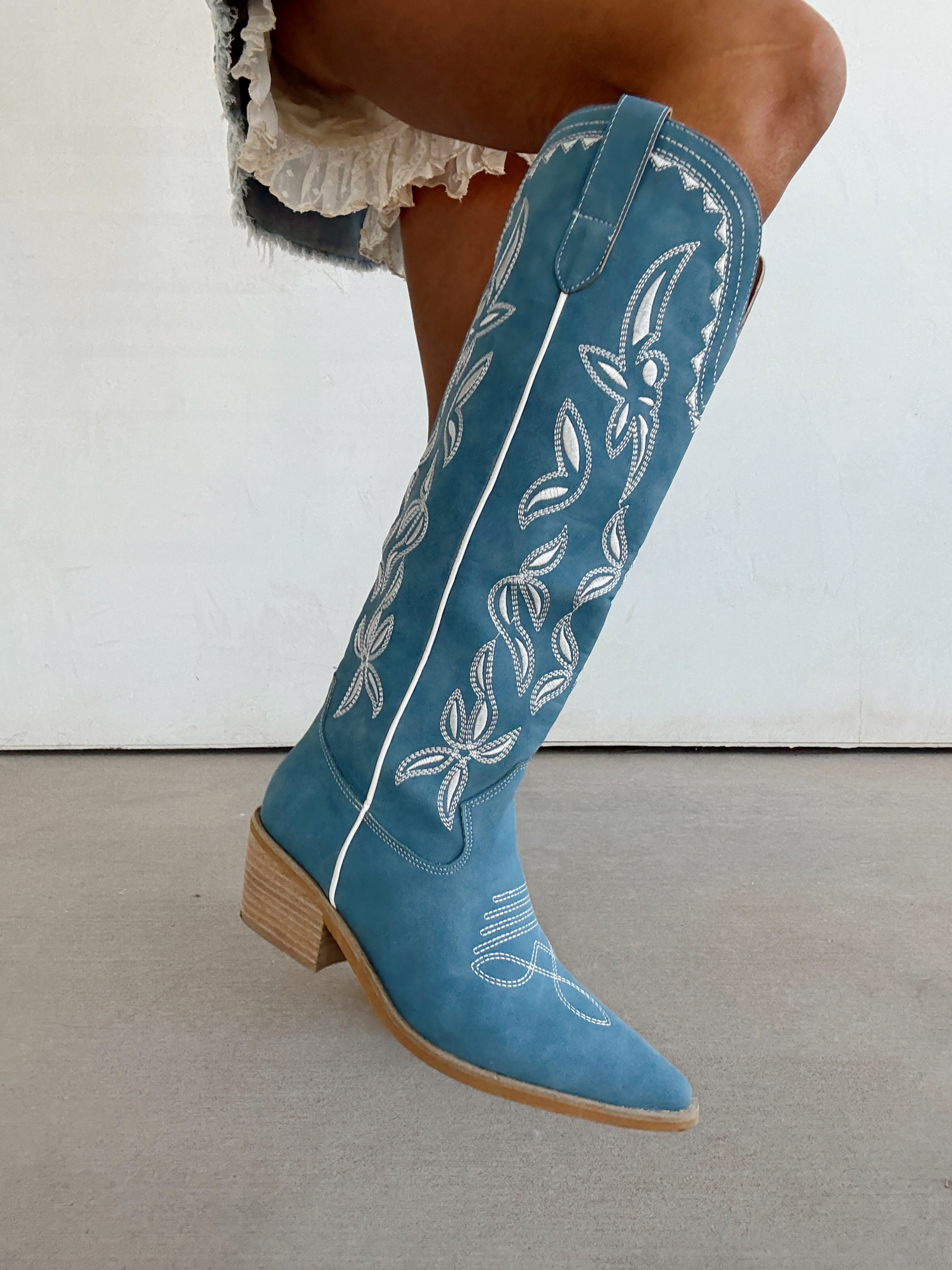 Thunderstruck Western Boots