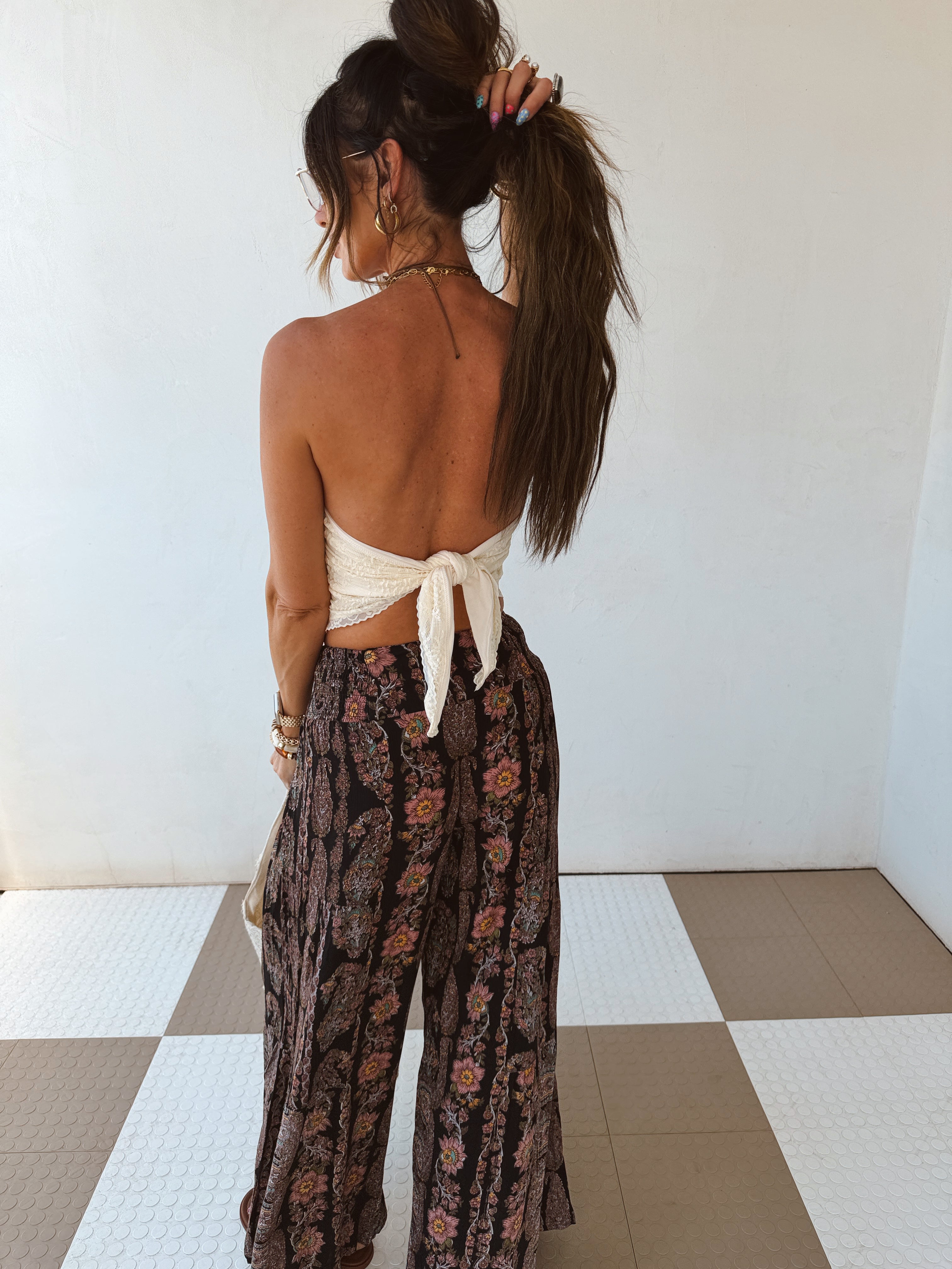 Swan Scarf Top