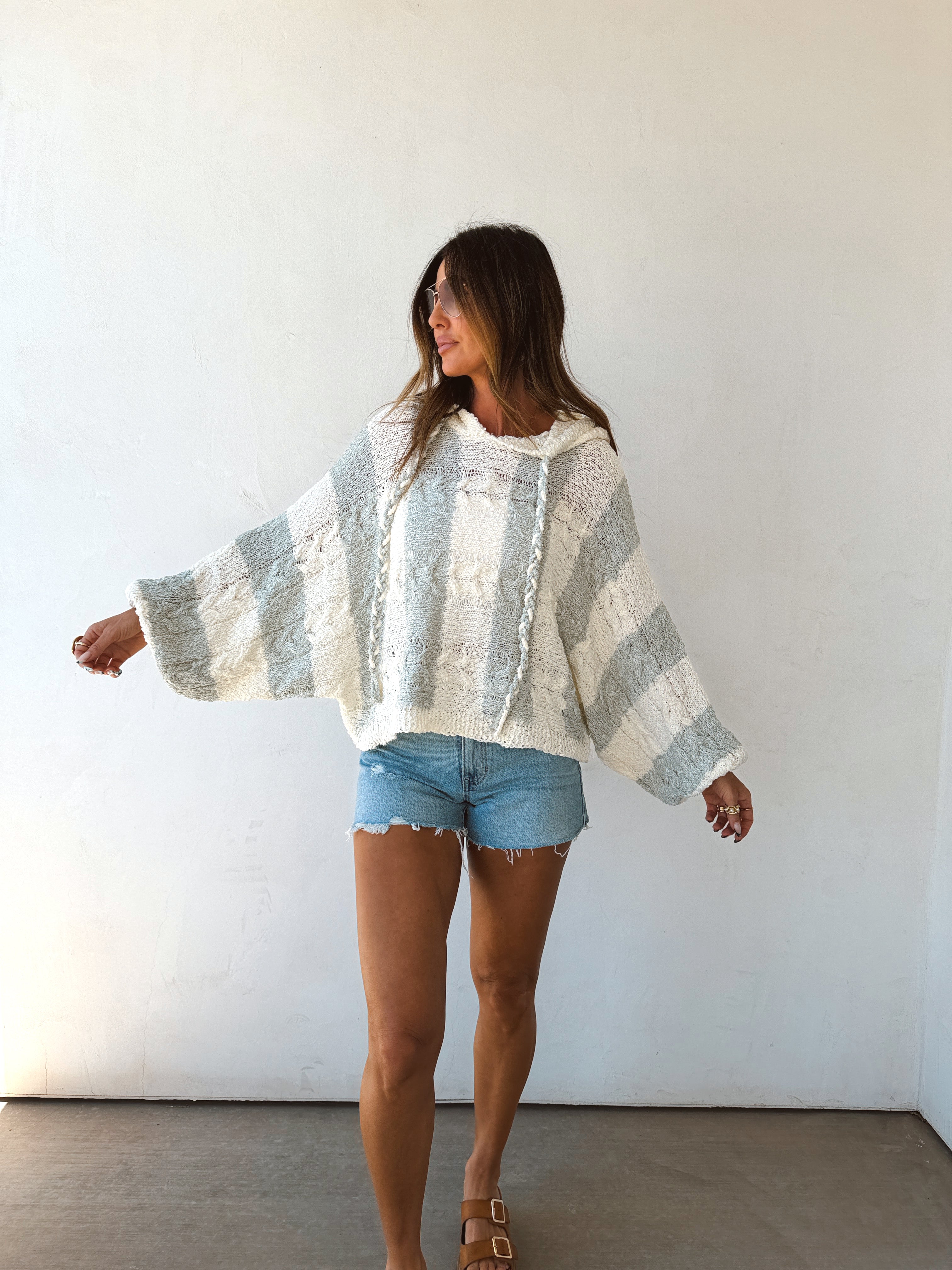 Beachy Vibes Pullover