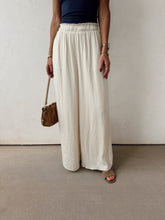 Load image into Gallery viewer, Zahara Pants

