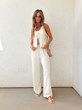 Load image into Gallery viewer, Summer Linen Soirée
