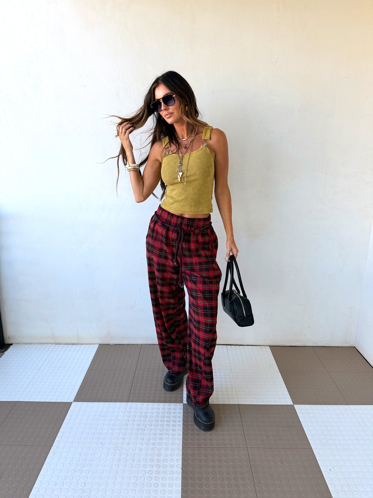 Buckle Tank