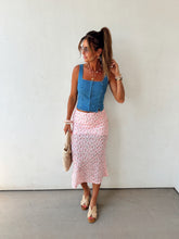 Load image into Gallery viewer, Picking Roses Skirt
