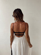 Load image into Gallery viewer, Onyx Queen Dress
