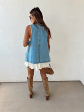Load image into Gallery viewer, Montana Vest
