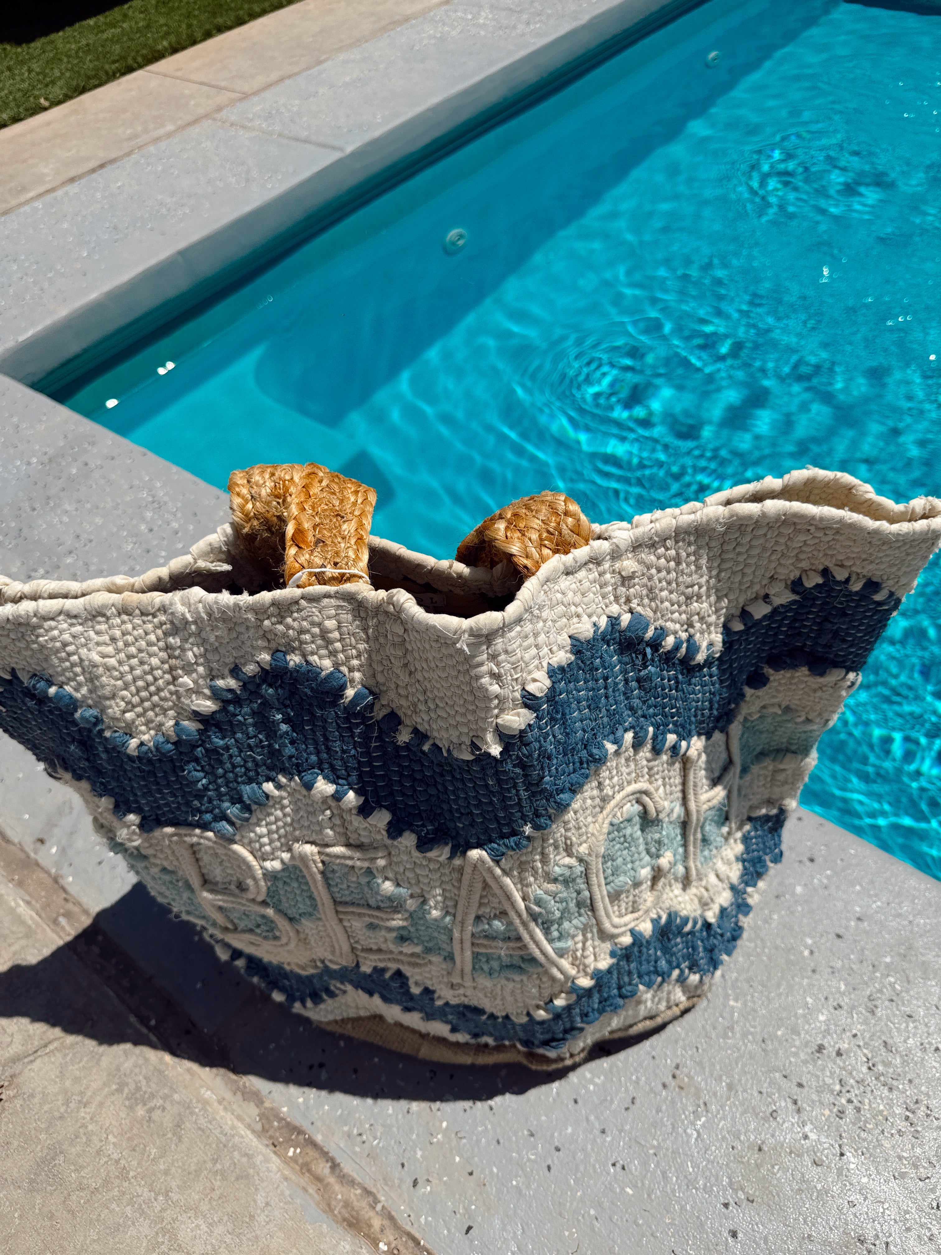 Sandy Shore Carryall