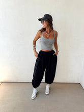 Load image into Gallery viewer, Ezra Balloon Pants
