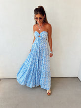 Load image into Gallery viewer, Morning Petals Maxi Dress
