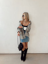 Load image into Gallery viewer, Falling In Florals Shacket
