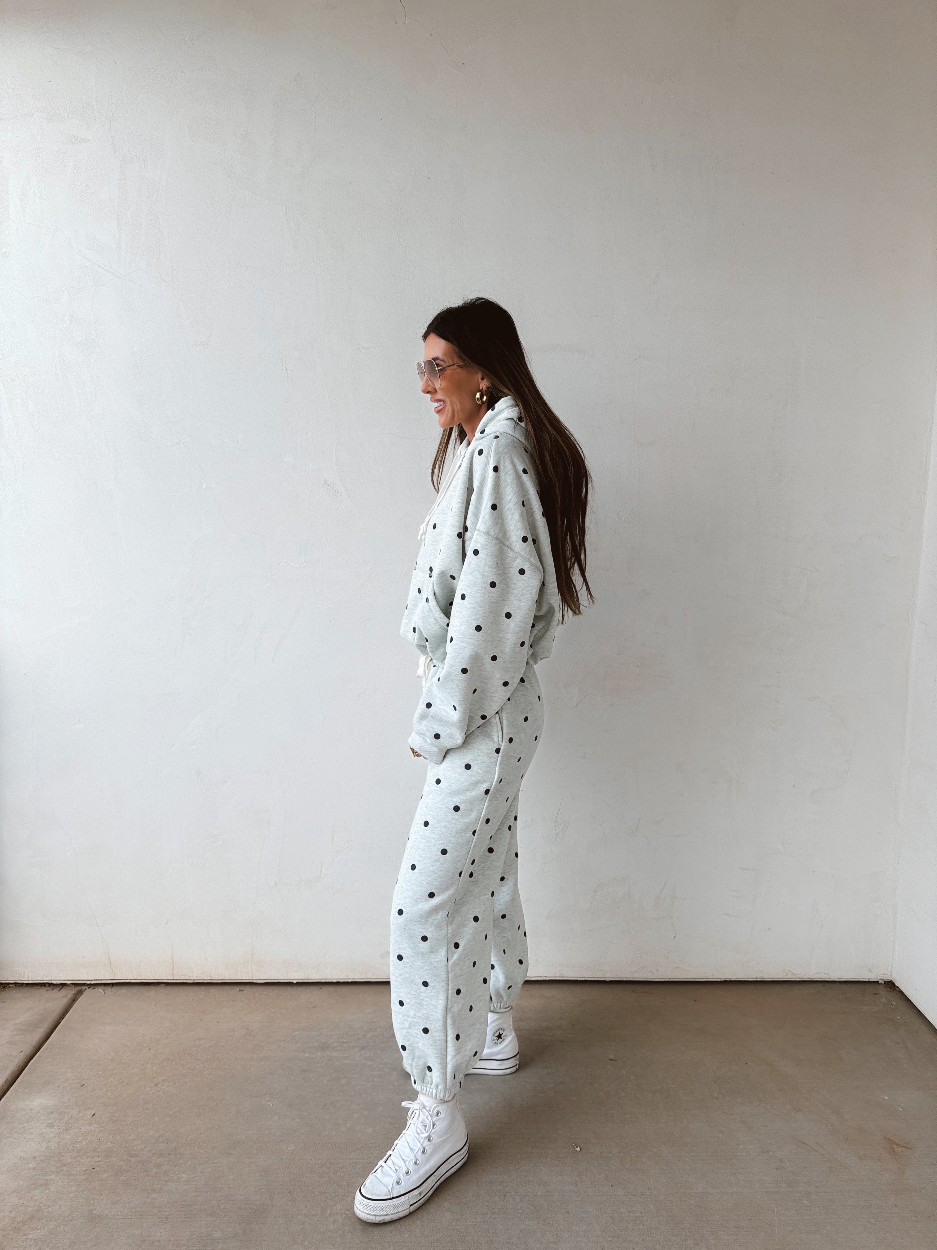 Chill Mode Sweatpants-PRE ORDER 1/18