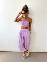 Load image into Gallery viewer, Orchid Balloon Pants
