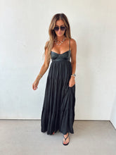 Load image into Gallery viewer, Onyx Queen Dress
