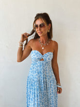 Load image into Gallery viewer, Morning Petals Maxi Dress
