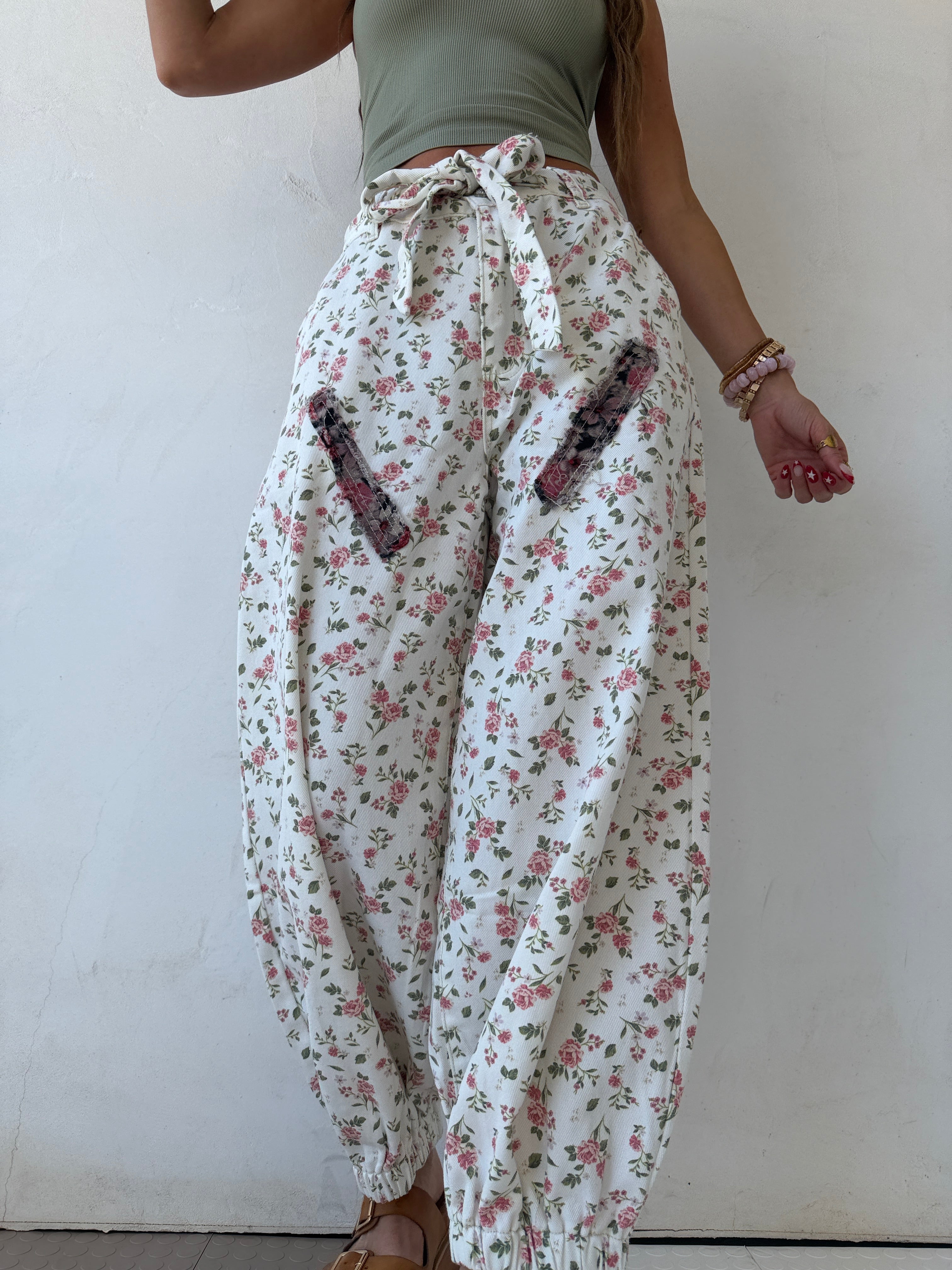 Secret Rose Pants