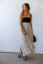 Load image into Gallery viewer, Homebound Maxi Dress
