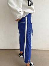 Load image into Gallery viewer, Jump Street Pants//Blue
