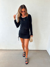 Load image into Gallery viewer, Hug Me Tight Set- Black
