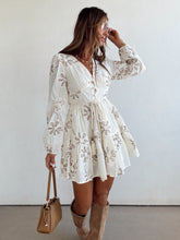 Load image into Gallery viewer, Autumns Gaze Dress
