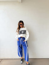 Load image into Gallery viewer, Jump Street Pants//Blue
