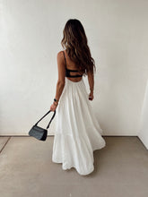 Load image into Gallery viewer, Onyx Queen Dress
