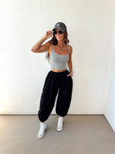 Load image into Gallery viewer, Ezra Balloon Pants
