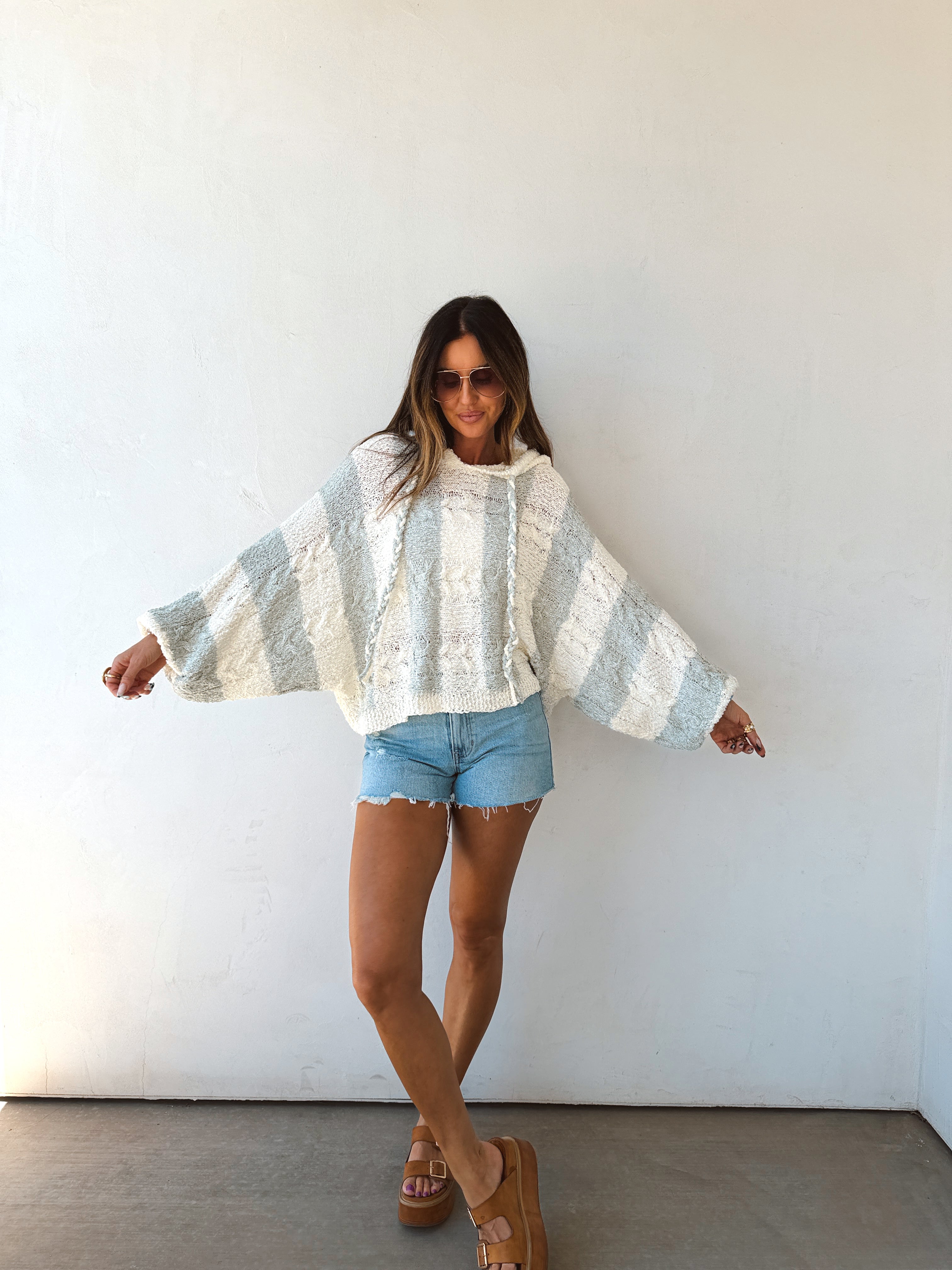 Beachy Vibes Pullover