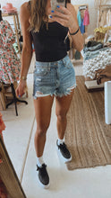 Load image into Gallery viewer, Finn Denim Shorts
