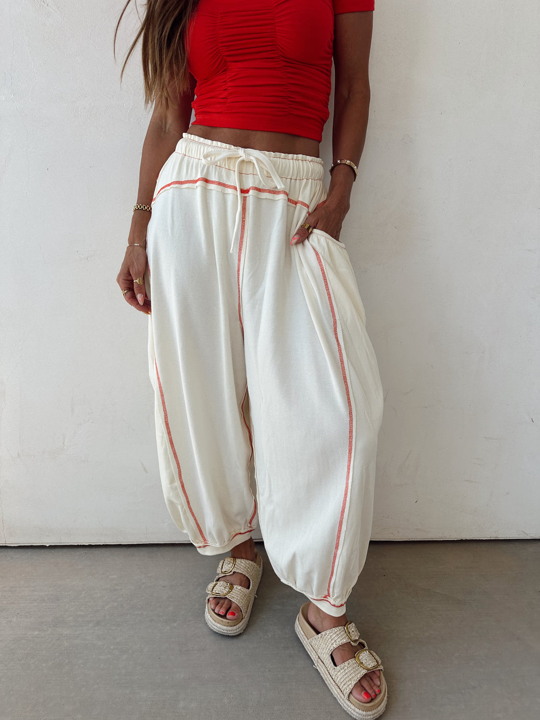 Touchdown Joggers//Cream (Ships 10/10)