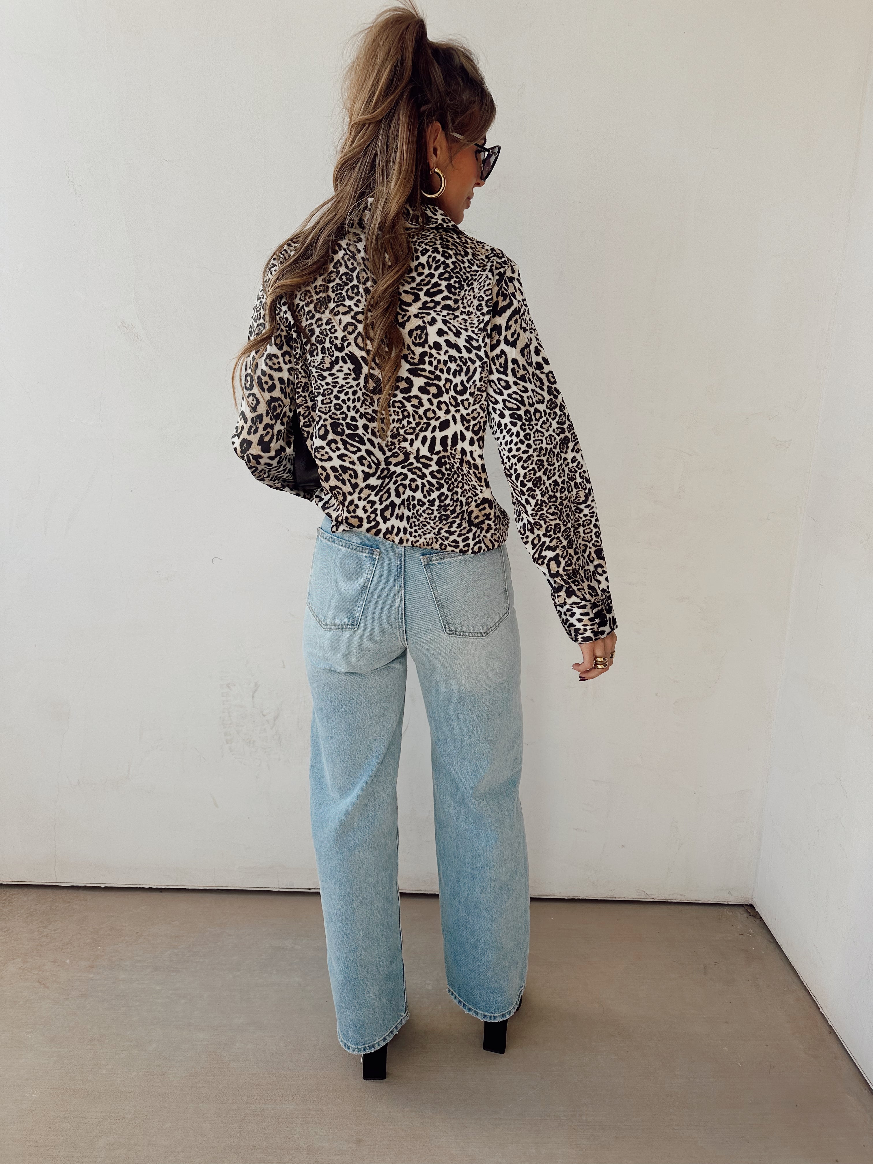 Jasmine Button Down Top