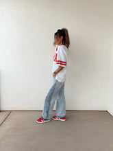 Load image into Gallery viewer, Contrast Edge Denim
