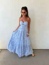 Load image into Gallery viewer, Morning Petals Maxi Dress
