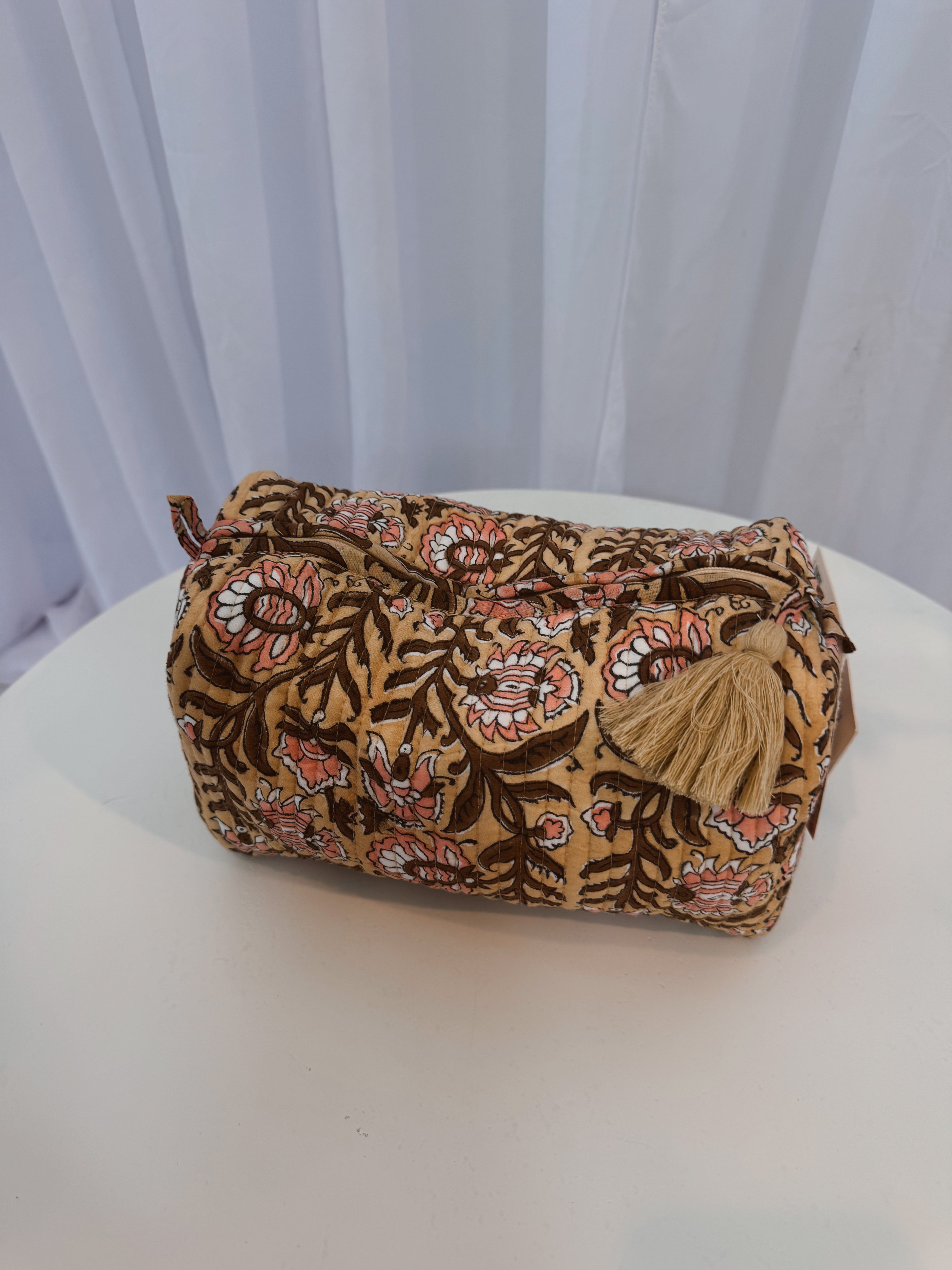 Honeycomb Accesory Bag