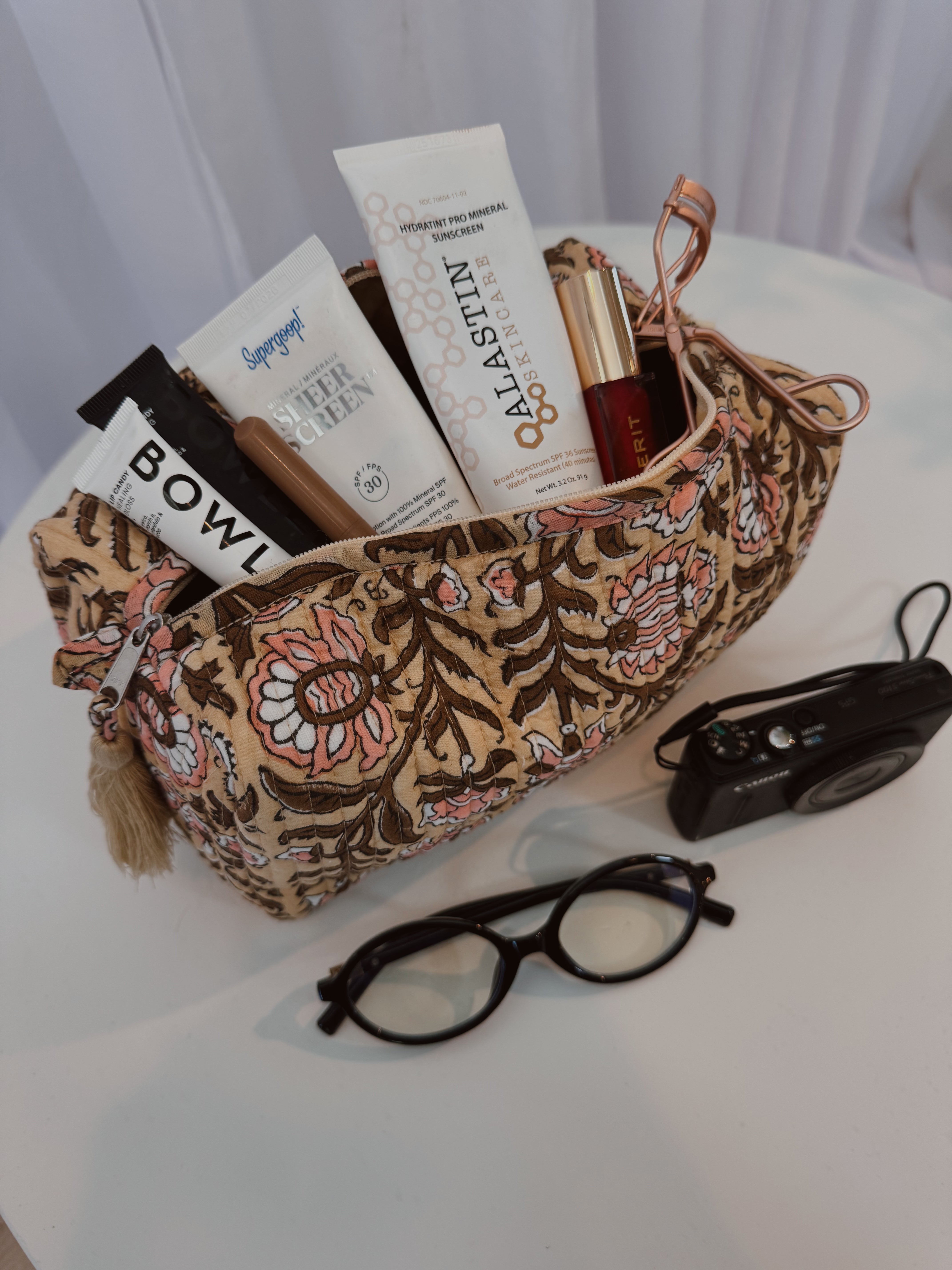 Honeycomb Accesory Bag