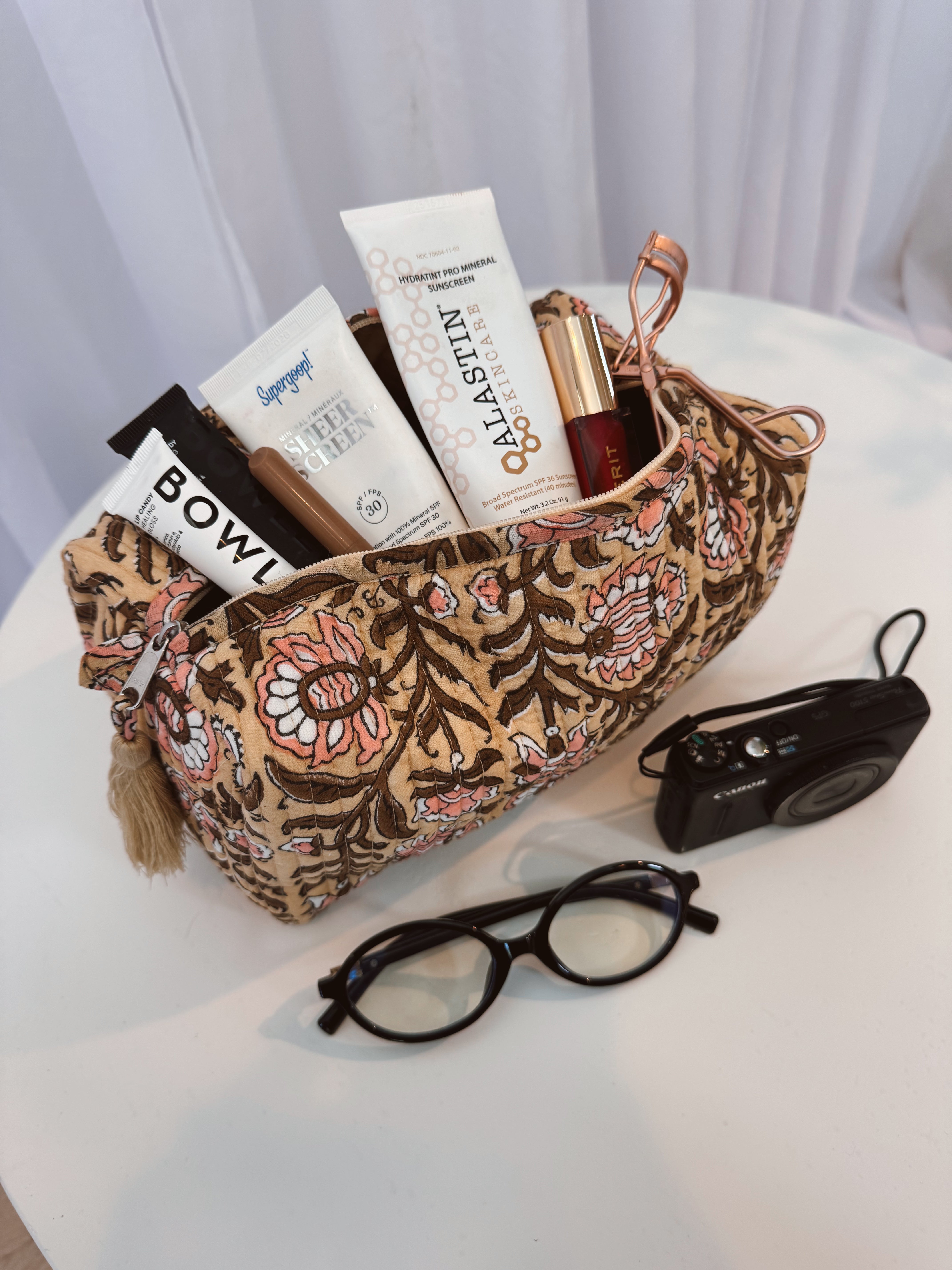 Honeycomb Accesory Bag