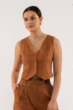 Load image into Gallery viewer, Lila Linen Vest

