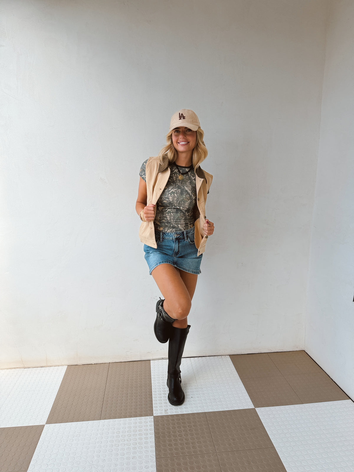 Trendsetter Tee