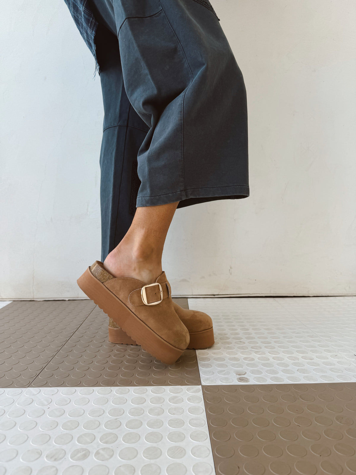 September Clogs